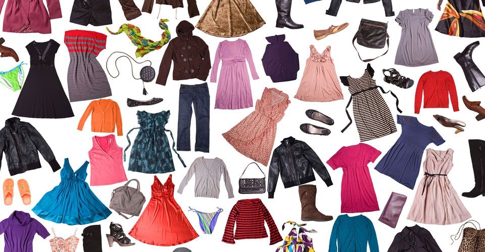 комплекты одежды на зиму. стильная вешалка для одежды. предметы одежды. холодные вещи на б. одежда для детей.